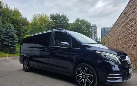 Mercedes-Benz V-Класс, 2021 год, 9 699 999 рублей, 4 фотография
