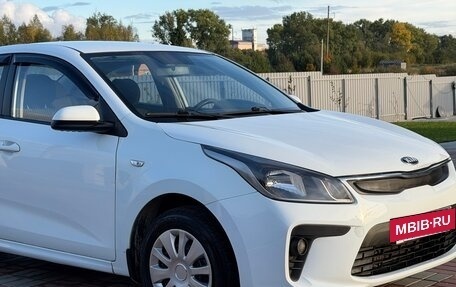 KIA Rio IV, 2017 год, 695 000 рублей, 7 фотография