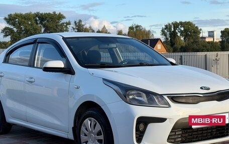 KIA Rio IV, 2017 год, 695 000 рублей, 6 фотография