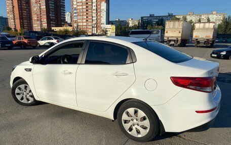 KIA Rio III рестайлинг, 2016 год, 1 050 000 рублей, 4 фотография