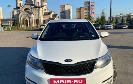 KIA Rio III рестайлинг, 2016 год, 1 050 000 рублей, 3 фотография