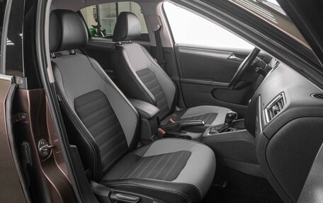Volkswagen Jetta VI, 2011 год, 899 000 рублей, 8 фотография