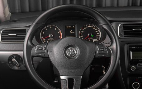 Volkswagen Jetta VI, 2011 год, 899 000 рублей, 15 фотография