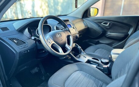 Hyundai ix35 I рестайлинг, 2014 год, 1 300 000 рублей, 10 фотография