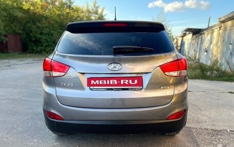 Hyundai ix35 I рестайлинг, 2014 год, 1 300 000 рублей, 5 фотография