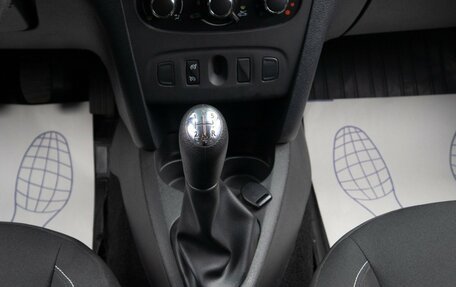 Renault Sandero II рестайлинг, 2016 год, 949 000 рублей, 13 фотография