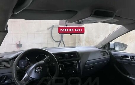 Volkswagen Jetta VI, 2015 год, 550 000 рублей, 7 фотография