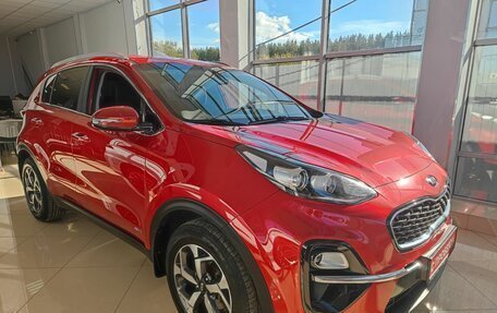 KIA Sportage IV рестайлинг, 2020 год, 2 099 000 рублей, 3 фотография
