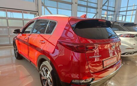 KIA Sportage IV рестайлинг, 2020 год, 2 099 000 рублей, 7 фотография