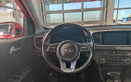 KIA Sportage IV рестайлинг, 2020 год, 2 099 000 рублей, 12 фотография