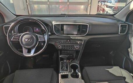 KIA Sportage IV рестайлинг, 2020 год, 2 099 000 рублей, 11 фотография