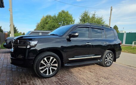Toyota Land Cruiser 200, 2017 год, 5 500 000 рублей, 5 фотография