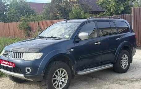 Mitsubishi Pajero Sport II рестайлинг, 2011 год, 1 100 000 рублей, 4 фотография