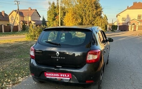 Renault Sandero II рестайлинг, 2015 год, 550 000 рублей, 4 фотография