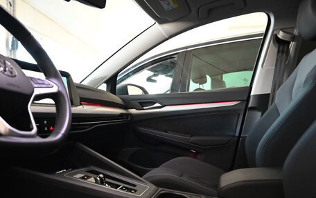 Volkswagen Golf VIII, 2023 год, 3 457 000 рублей, 6 фотография