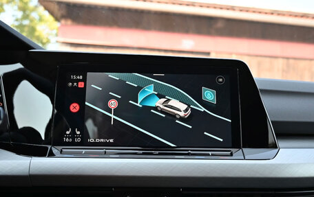 Volkswagen Golf VIII, 2023 год, 3 457 000 рублей, 14 фотография