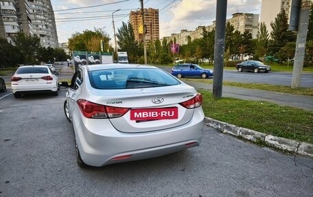 Hyundai Elantra V, 2012 год, 1 000 000 рублей, 3 фотография