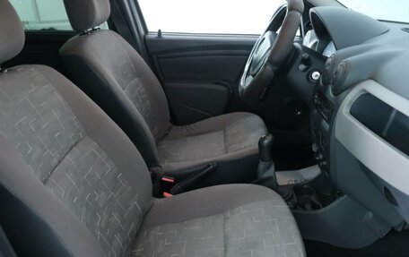 Renault Logan I, 2015 год, 359 000 рублей, 17 фотография
