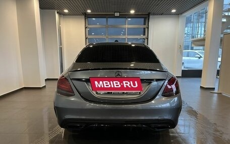 Mercedes-Benz C-Класс, 2019 год, 2 800 000 рублей, 4 фотография