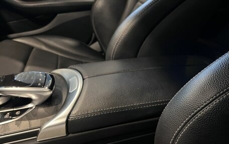 Mercedes-Benz C-Класс, 2019 год, 2 800 000 рублей, 33 фотография