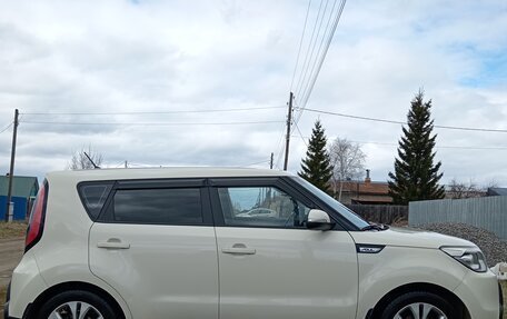 KIA Soul II рестайлинг, 2015 год, 950 000 рублей, 3 фотография