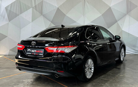 Toyota Camry, 2020 год, 2 850 000 рублей, 6 фотография