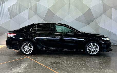Toyota Camry, 2020 год, 2 850 000 рублей, 7 фотография
