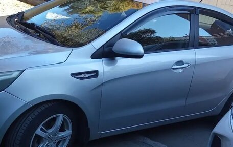 KIA Rio III рестайлинг, 2014 год, 500 000 рублей, 4 фотография