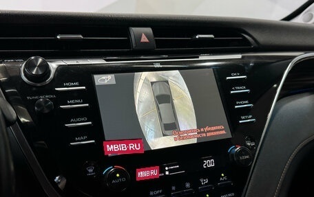 Toyota Camry, 2020 год, 2 850 000 рублей, 17 фотография