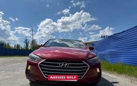 Hyundai Elantra VI рестайлинг, 2017 год, 1 250 000 рублей, 4 фотография