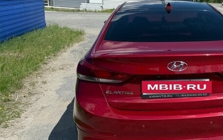 Hyundai Elantra VI рестайлинг, 2017 год, 1 250 000 рублей, 2 фотография