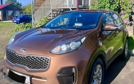 KIA Sportage IV рестайлинг, 2016 год, 1 450 000 рублей, 2 фотография