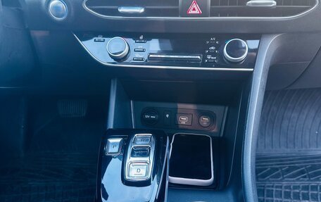 Hyundai Sonata VIII, 2021 год, 2 800 000 рублей, 9 фотография