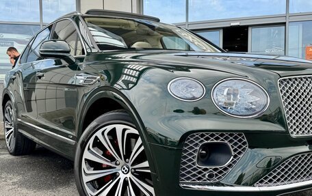 Bentley Bentayga I, 2023 год, 23 200 000 рублей, 2 фотография