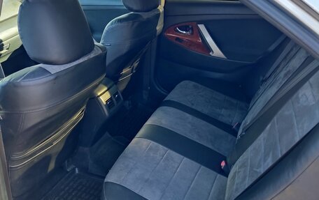 Toyota Camry, 2008 год, 1 050 000 рублей, 2 фотография
