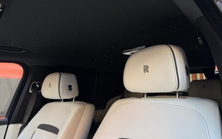 Rolls-Royce Cullinan, 2020 год, 27 900 000 рублей, 20 фотография