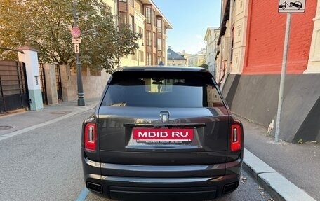 Rolls-Royce Cullinan, 2020 год, 27 900 000 рублей, 8 фотография