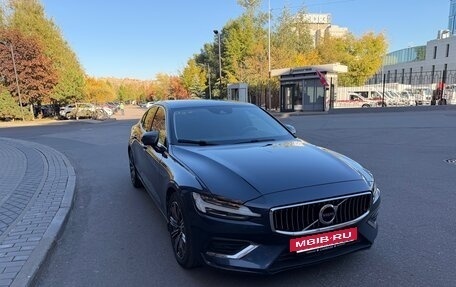 Volvo S60 III, 2019 год, 2 700 000 рублей, 2 фотография
