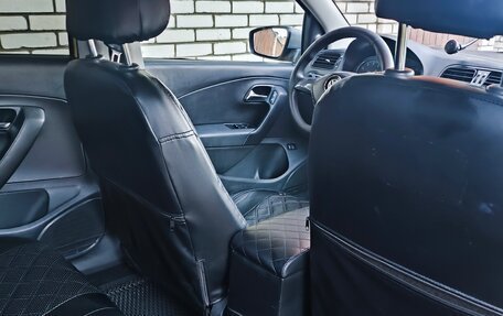 Volkswagen Polo VI (EU Market), 2017 год, 485 000 рублей, 30 фотография