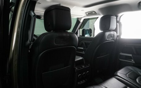 Land Rover Defender II, 2020 год, 4 999 000 рублей, 13 фотография