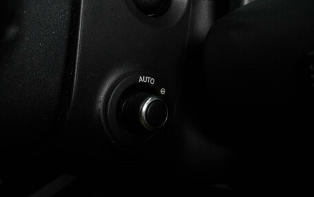 Land Rover Defender II, 2020 год, 4 999 000 рублей, 26 фотография