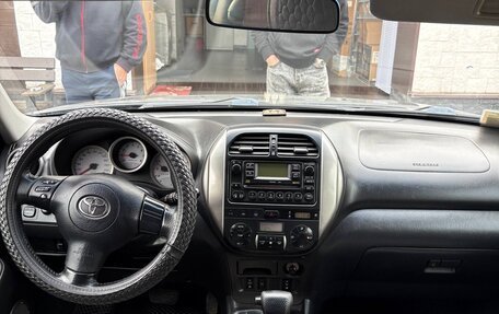 Toyota RAV4, 2004 год, 850 000 рублей, 8 фотография