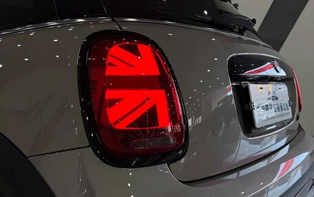 MINI Hatch, 2022 год, 1 980 000 рублей, 13 фотография