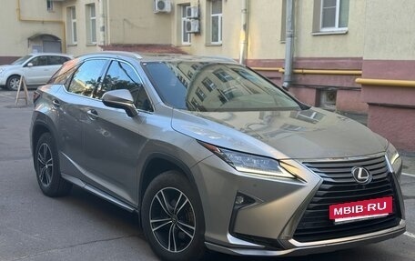 Lexus RX IV рестайлинг, 2016 год, 3 000 000 рублей, 2 фотография