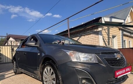 Chevrolet Cruze II, 2013 год, 590 000 рублей, 8 фотография