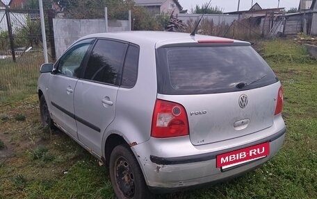 Volkswagen Polo IV рестайлинг, 2002 год, 220 000 рублей, 5 фотография