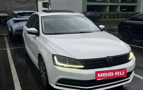 Volkswagen Jetta VI, 2016 год, 1 500 000 рублей, 2 фотография