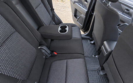 Mitsubishi Outlander III рестайлинг 3, 2019 год, 2 250 000 рублей, 28 фотография