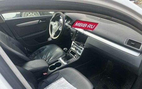 Volkswagen Passat B7, 2012 год, 715 000 рублей, 5 фотография