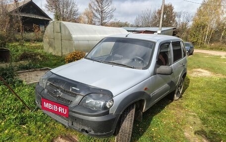 Chevrolet Niva I рестайлинг, 2008 год, 300 000 рублей, 2 фотография
